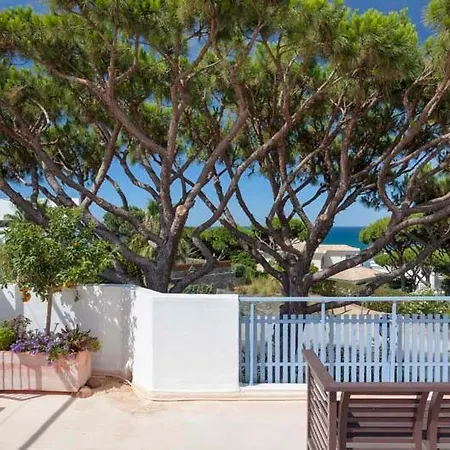 Villa Sleeps 4 Air Con Wifi T607990
